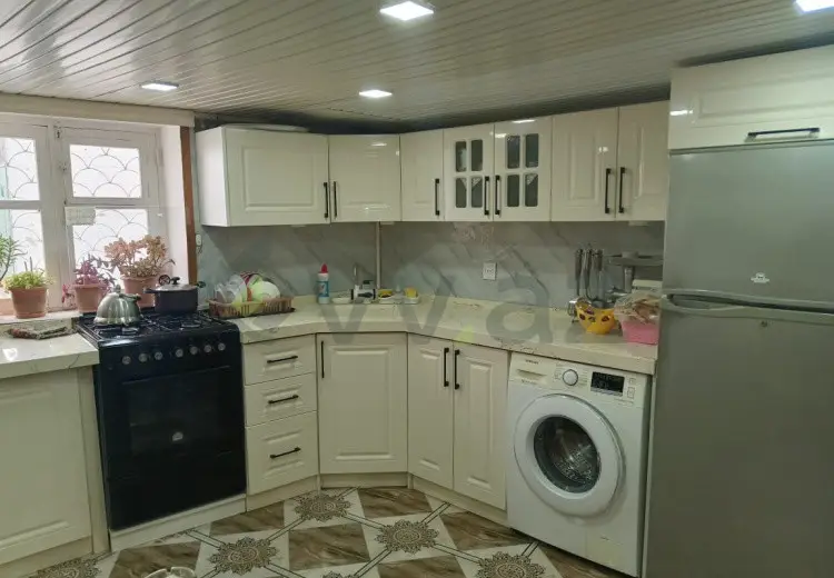 4 otaqlı mənzil Satılır, Bayıl qəs., Səbail, Bakı