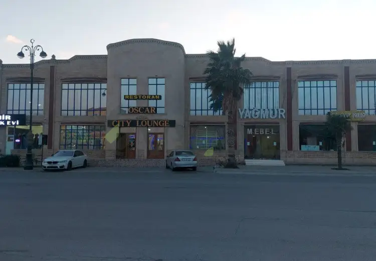 2200 m² Obyekt / Ofis Satılır, Yevlax