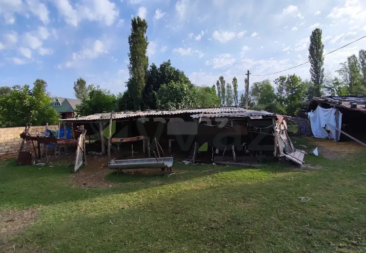 2 otaqlı mənzil Satılır, Şəki