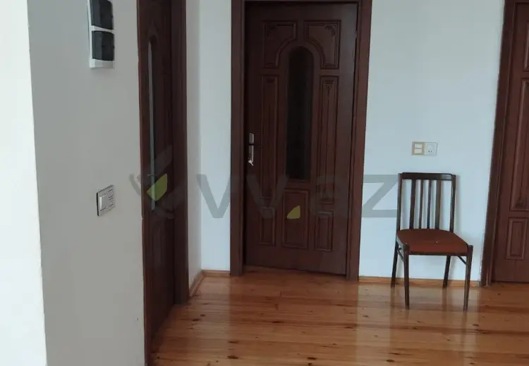 4 otaqlı mənzil Satılır, Şəki