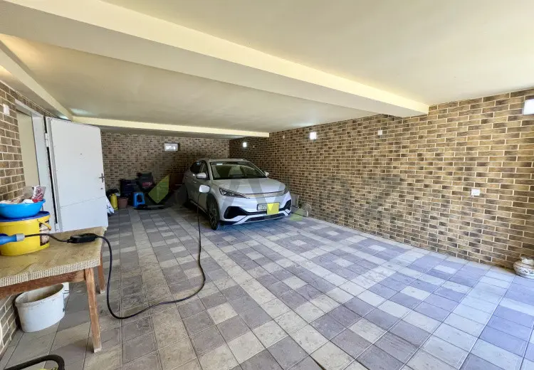 4 otaqlı mənzil Satılır, Goradil, Abşeron