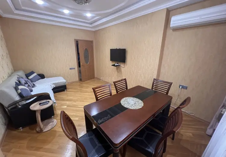 3 otaqlı mənzil Satılır, Yeni Yasamal qəs., Yasamal, Bakı