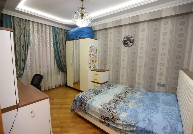 3 otaqlı mənzil Satılır, Yeni Yasamal qəs., Yasamal, Bakı