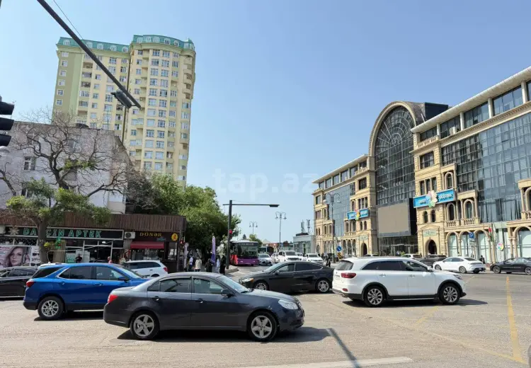2 otaqlı mənzil Satılır, Bakı