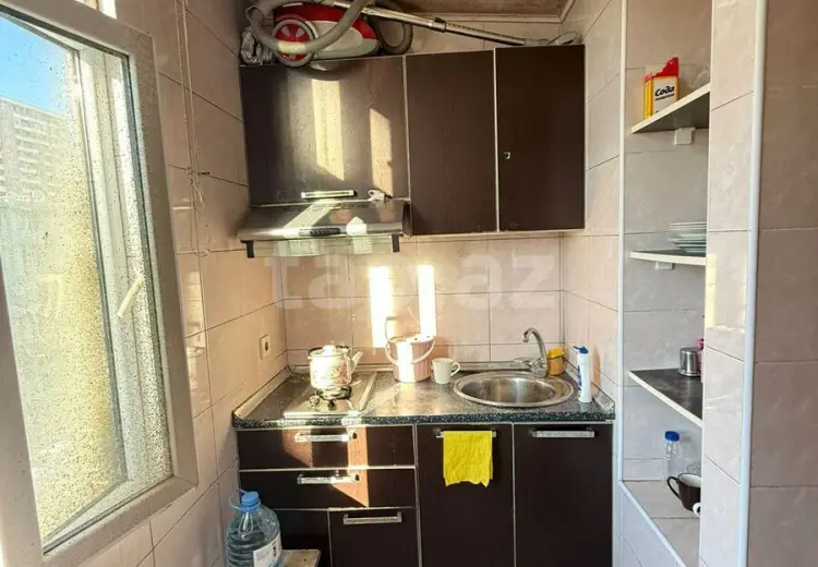2 otaqlı mənzil Satılır, Bakı