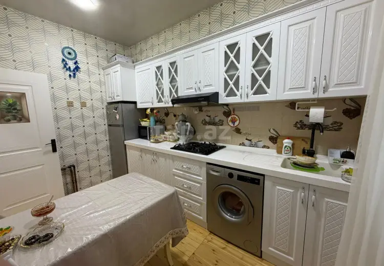 2 otaqlı mənzil Satılır, Bakı