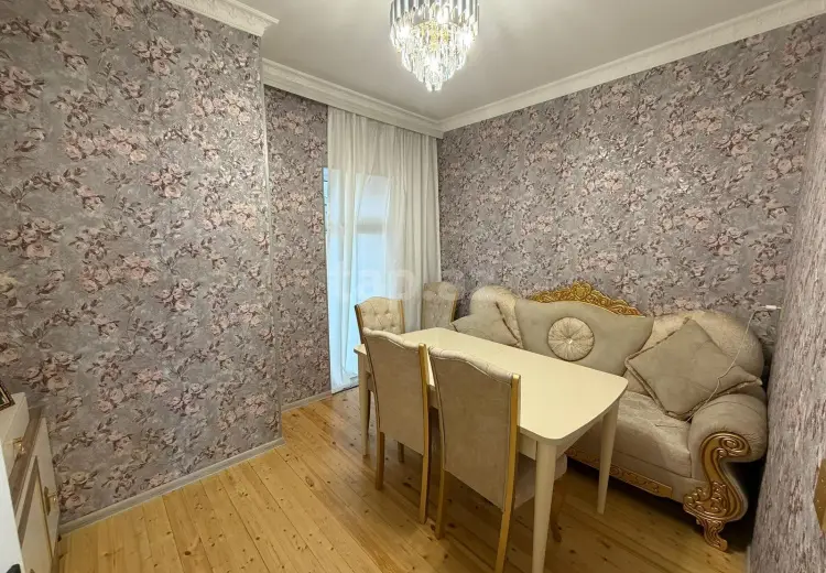 2 otaqlı mənzil Satılır, Bakı