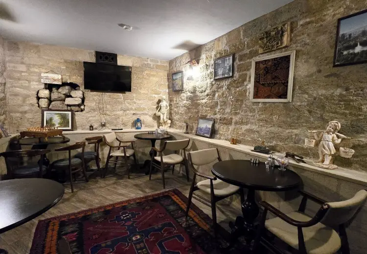 240 m² Obyekt / Ofis Satılır, İçəri şəhər, Səbail, Bakı