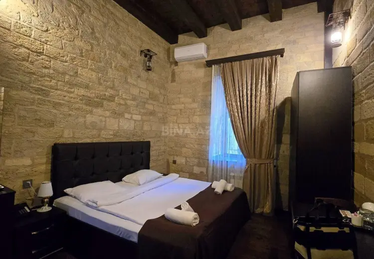 240 m² Obyekt / Ofis Satılır, İçəri şəhər, Səbail, Bakı
