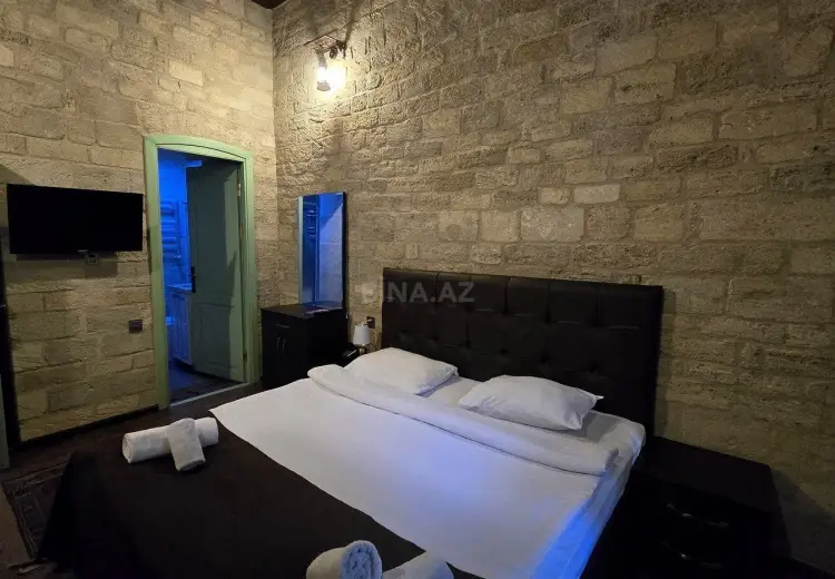 240 m² Obyekt / Ofis Satılır, İçəri şəhər, Səbail, Bakı