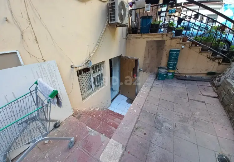 0 m² Obyekt / Ofis Satılır, Bakı