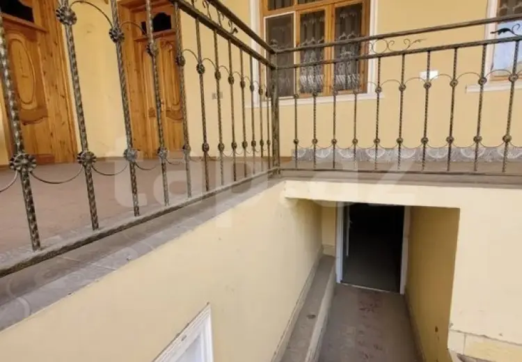 4 otaqlı mənzil Satılır, Gəncə