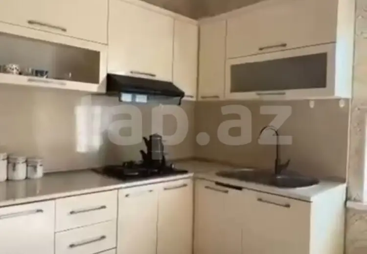 3 otaqlı mənzil Satılır, Gəncə