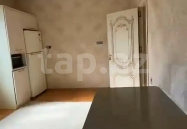 3 otaqlı mənzil Satılır, Gəncə