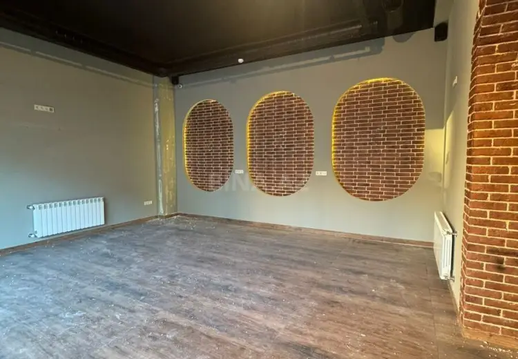 121 m² Obyekt / Ofis Satılır, Xətai, Bakı