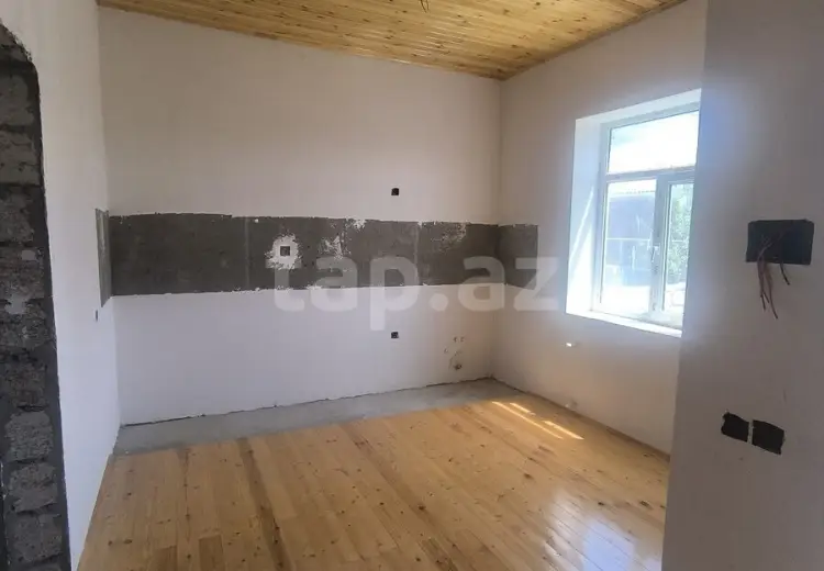 2 otaqlı mənzil Satılır, Bakı