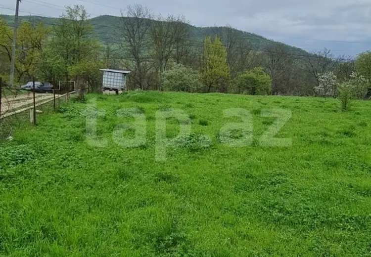 12 sot Torpaq Satılır, Quba