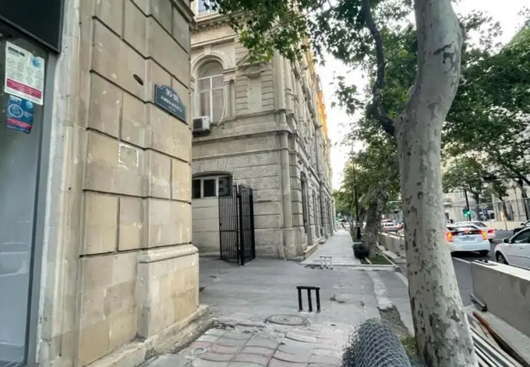 35 m² Obyekt / Ofis Kirayə (aylıq), Sahil qəs., Səbail, Bakı