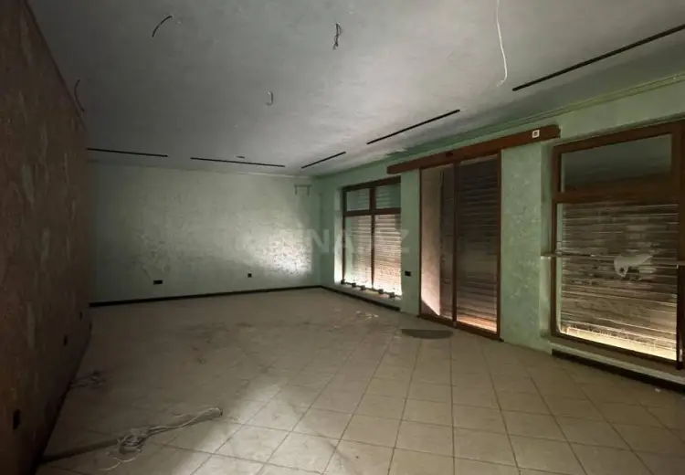 300 m² Obyekt / Ofis Kirayə (aylıq), Nərimanov, Bakı