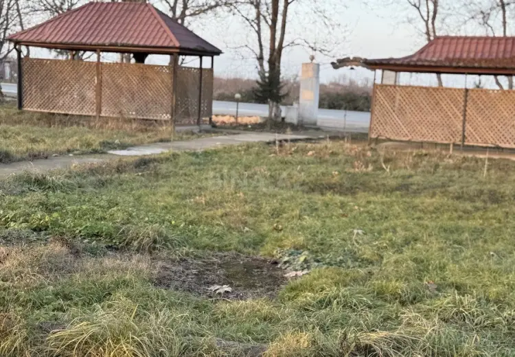 250 m² Obyekt / Ofis Satılır, Quba