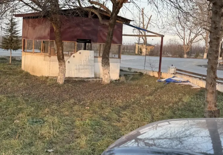 250 m² Obyekt / Ofis Satılır, Quba