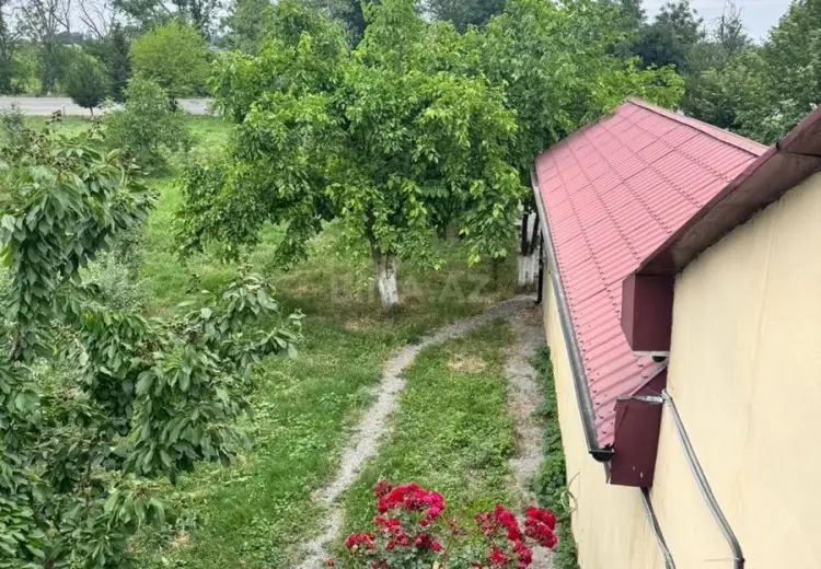 250 m² Obyekt / Ofis Satılır, Quba