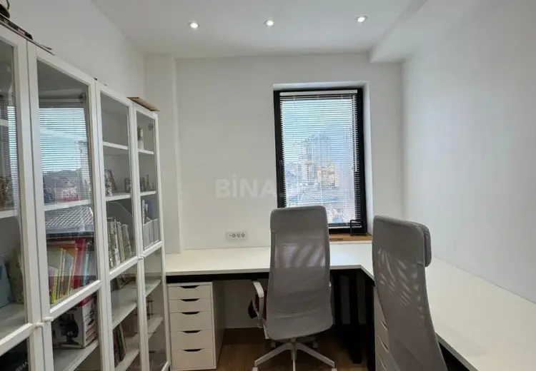 8 otaqlı mənzil Satılır, Sumqayıt