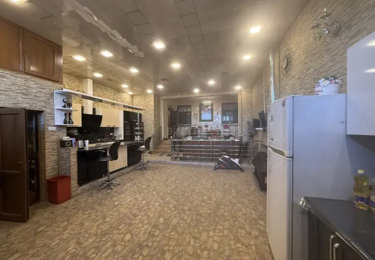 350 m² Obyekt / Ofis Satılır, Yasamal qəs., Yasamal, Bakı