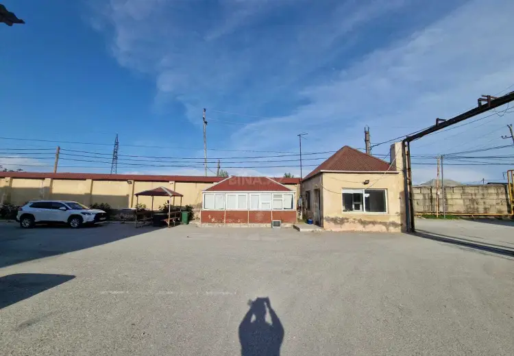 320 m² Obyekt / Ofis Kirayə (aylıq), Binəqədi, Bakı