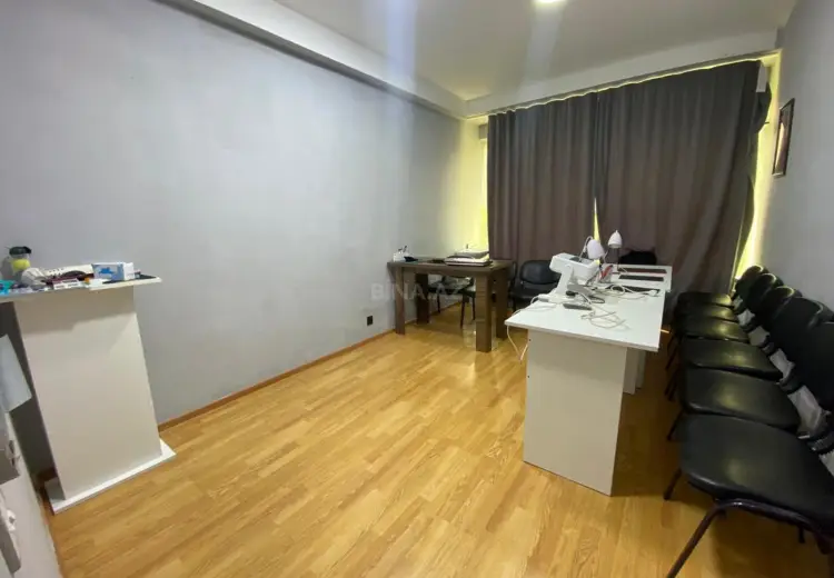 25 m² Obyekt / Ofis Kirayə (aylıq), Nəsimi, Bakı
