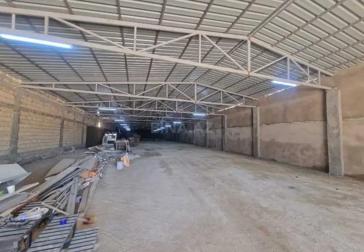 1000 m² Obyekt / Ofis Kirayə (aylıq), Binəqədi, Bakı