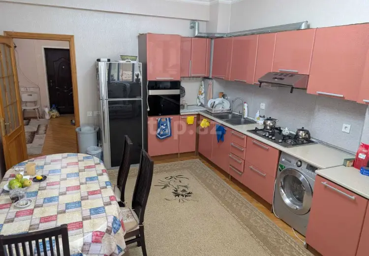 2 otaqlı mənzil Satılır, Bakı