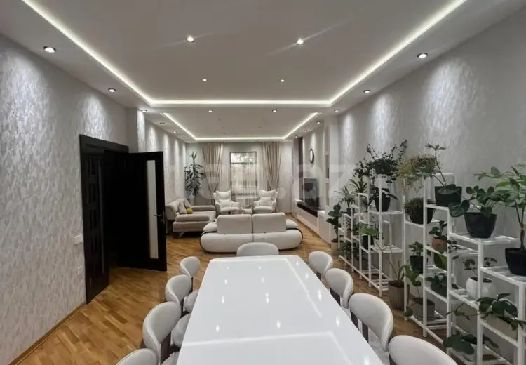 0 m² Obyekt / Ofis Satılır, Bakı