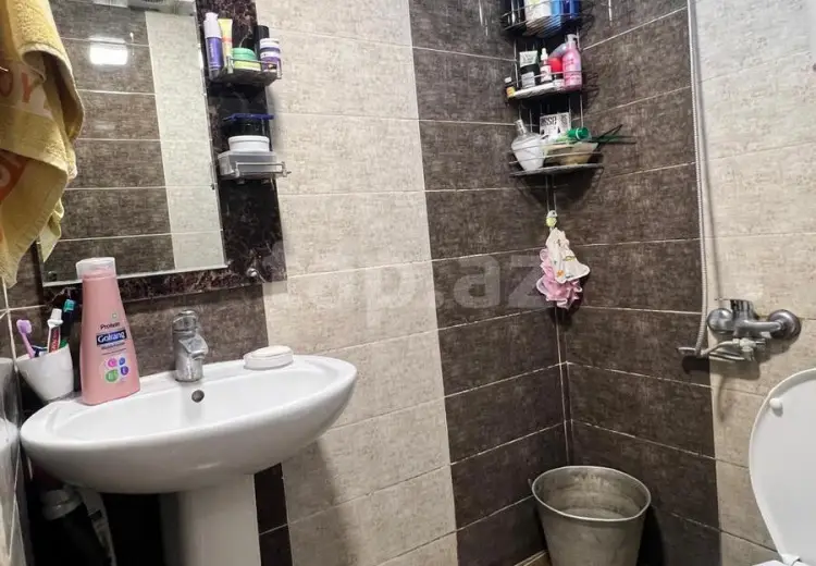 2 otaqlı mənzil Satılır, Bakı