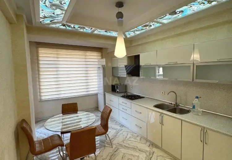 3 otaqlı mənzil Kirayə (aylıq), Nəsimi, Bakı