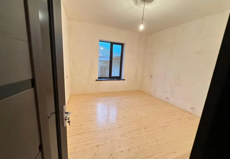 4 otaqlı mənzil Satılır, Gəncə