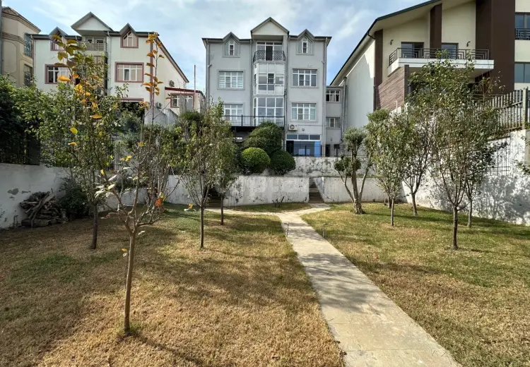 7 otaqlı mənzil Satılır, Bakı