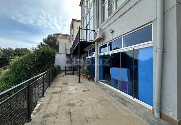 7 otaqlı mənzil Satılır, Bakı