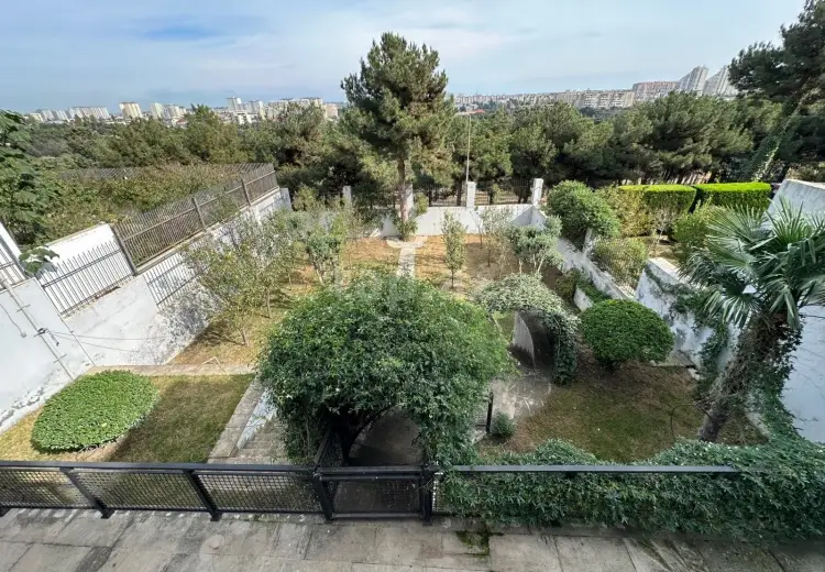 7 otaqlı mənzil Satılır, Bakı