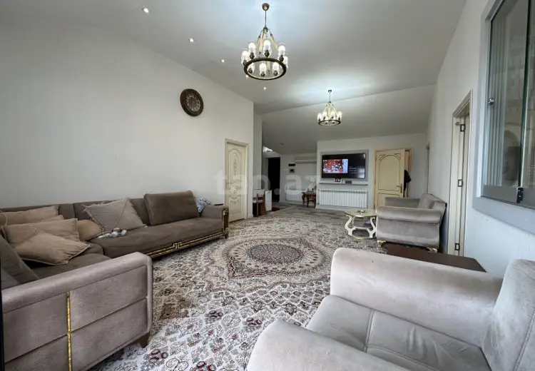 7 otaqlı mənzil Satılır, Bakı