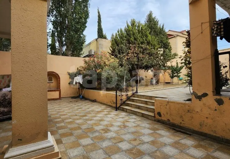 7 otaqlı mənzil Satılır, Bakı
