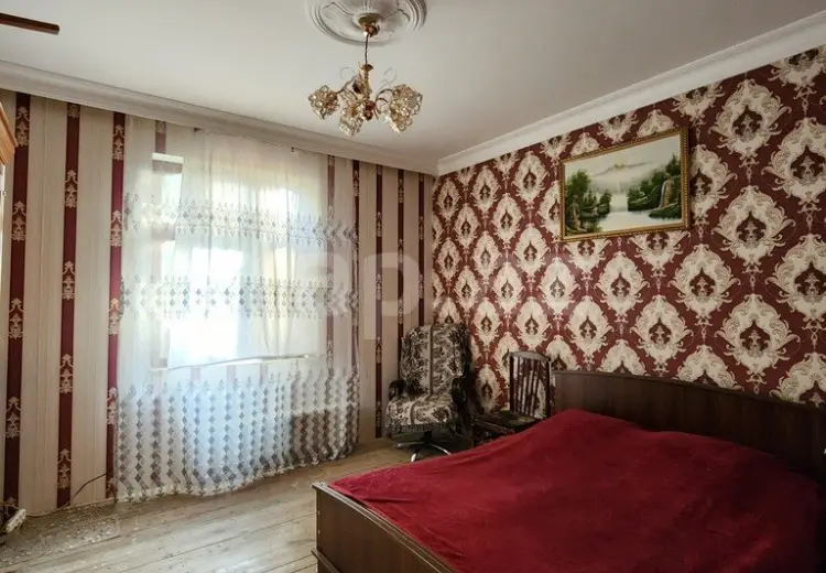 7 otaqlı mənzil Satılır, Bakı