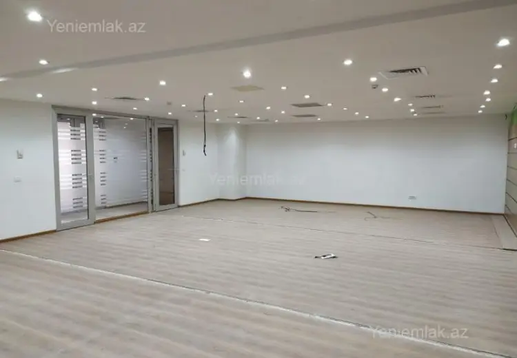 550 m² Obyekt / Ofis Kirayə (aylıq), Nəsimi, Bakı