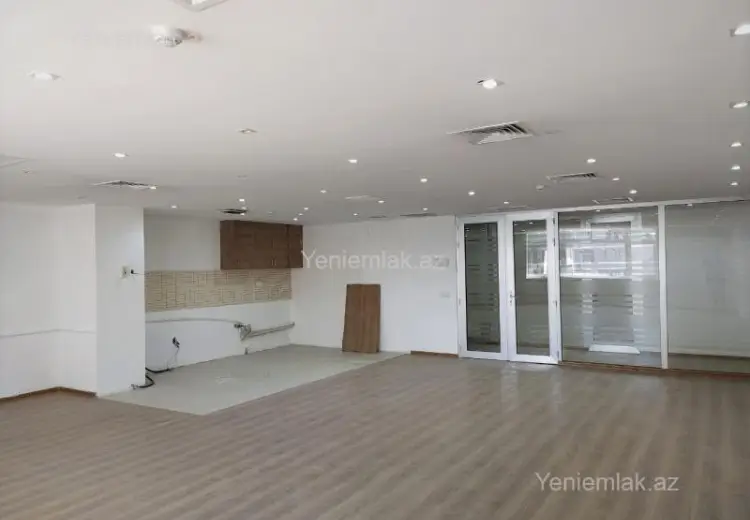 550 m² Obyekt / Ofis Kirayə (aylıq), Nəsimi, Bakı