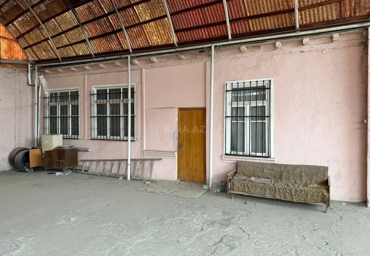 5 otaqlı mənzil Satılır, Gəncə