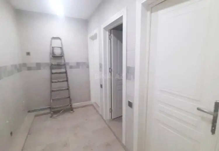 1000 m² Obyekt / Ofis Satılır, Nizami, Bakı