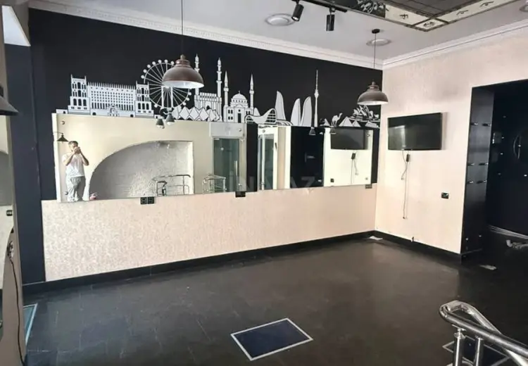 76 m² Obyekt / Ofis Kirayə (aylıq), Səbail, Bakı