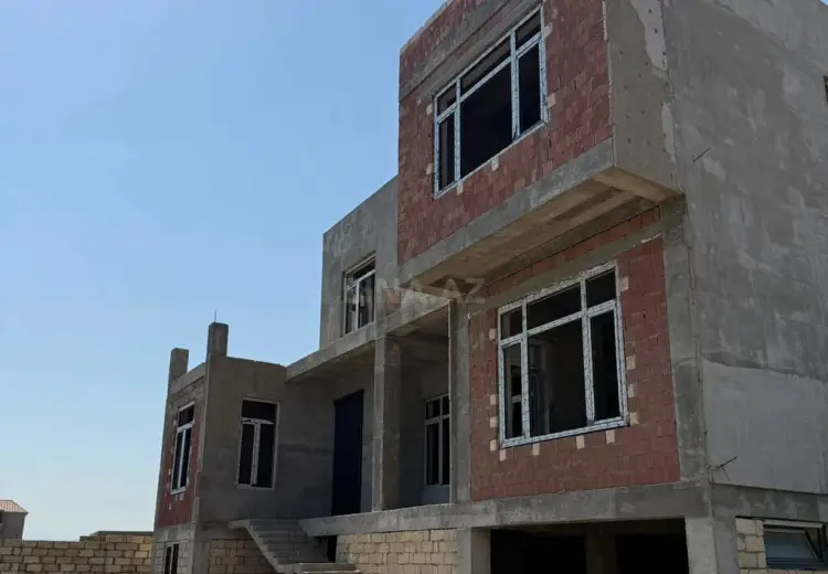 7 otaqlı mənzil Satılır, Şıxov qəs., Səbail, Bakı
