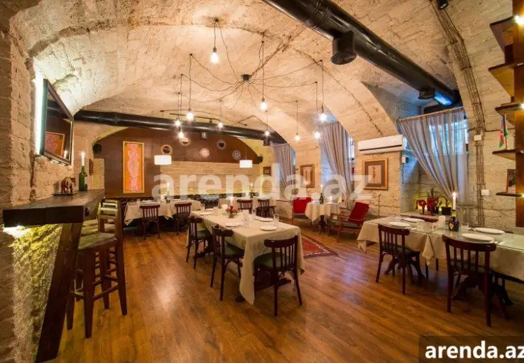 220 m² Obyekt / Ofis Kirayə (aylıq), Səbail, Bakı