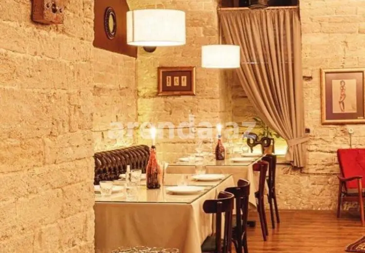 220 m² Obyekt / Ofis Kirayə (aylıq), Səbail, Bakı